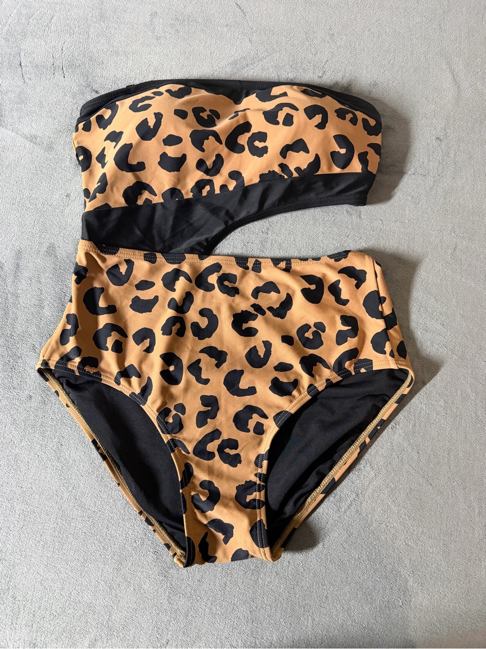 DKNY Tan and Black Leopard One-Piece Swimwear Size 8 - Picture 2 of 8